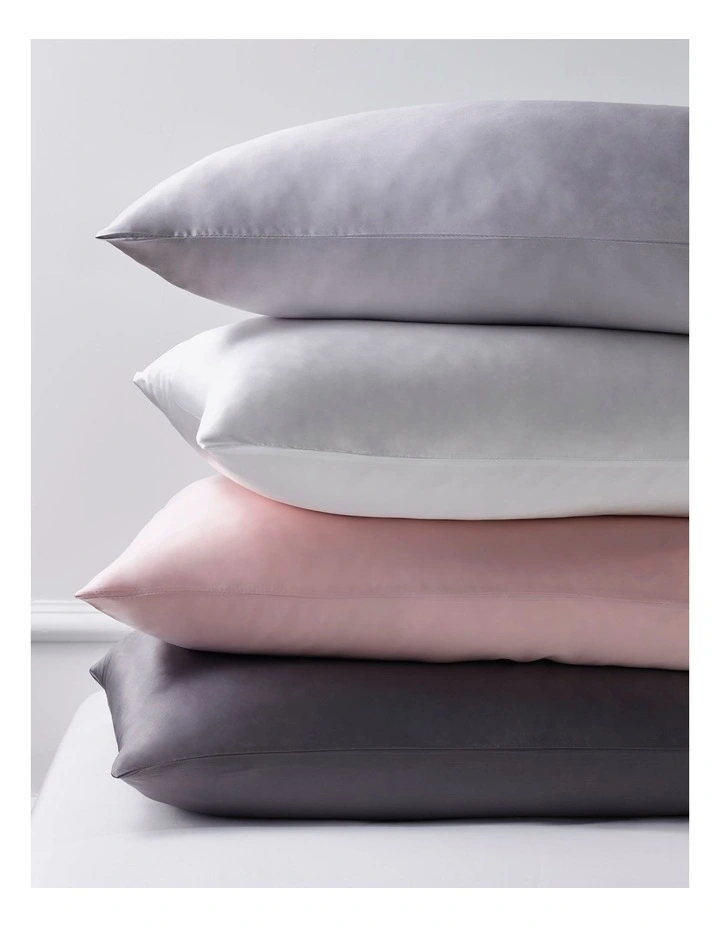 Brand new π Heritage Luxe Silk Pillowcase In Blush π - Image 2