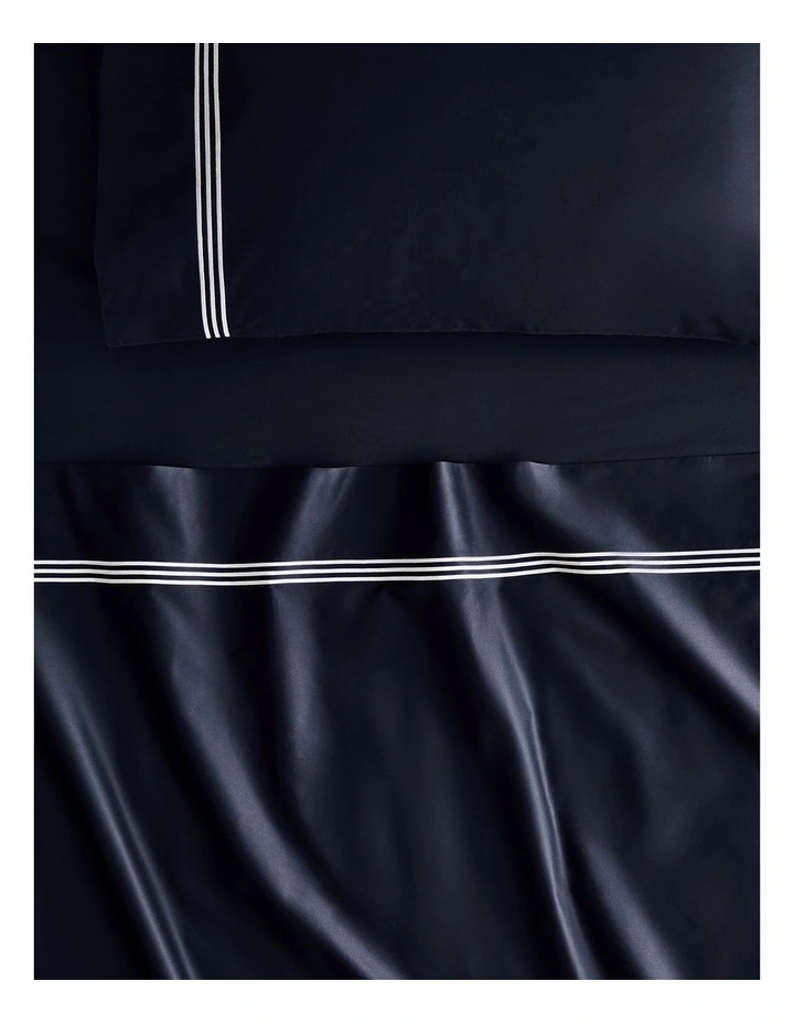 New 𧨠Sheridan Palais Lux Fitted Sheet In Midnight π₯°