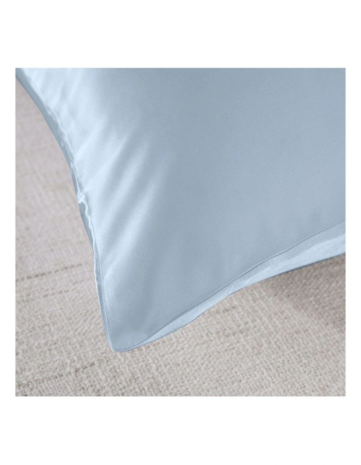 Top 10 βοΈ Royal Comfort Mulberry Soft Silk Hypoallergenic Pillowcase Twin Pack 51x76cm In Light Blue π - Image 5