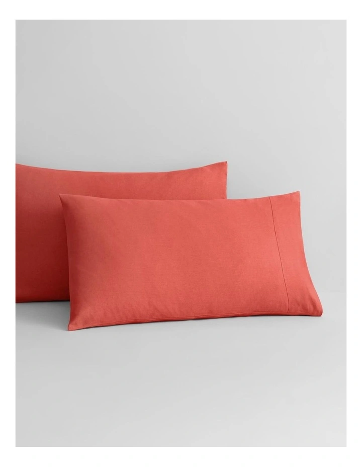 Wholesale 😍 Sheridan Abbotson Pillowcase Pair In Washed Red ✨