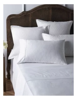 Brand new 🥰 Heritage Diana 400TC Egyptian Cotton Sateen Fitted Sheet In White ✨